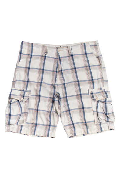 #61 Denizen From Levi's Shorts White | c. 186 | Size 14/16