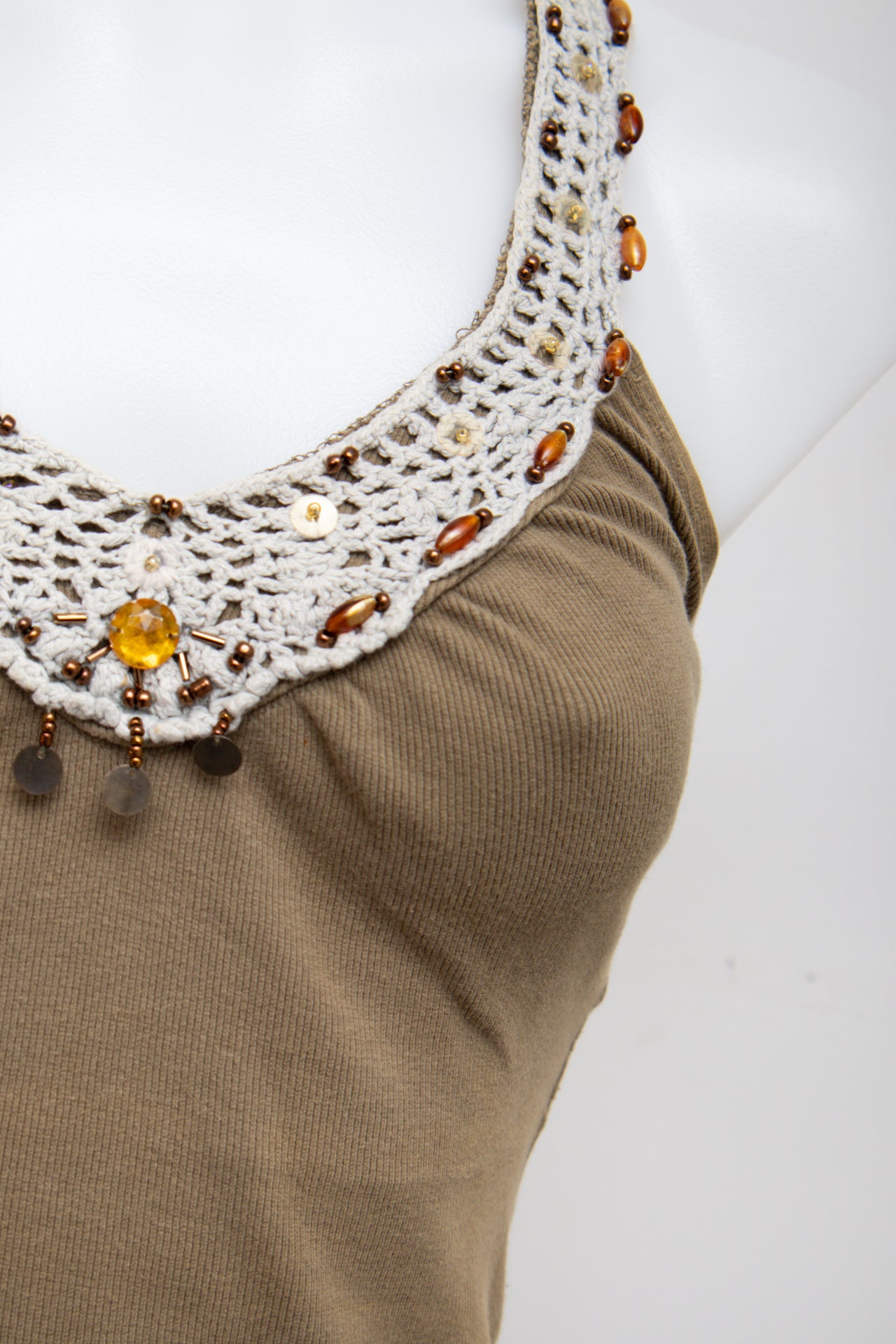 #91 Basic One Cami Top Brown | c. 194 | Size 6/8