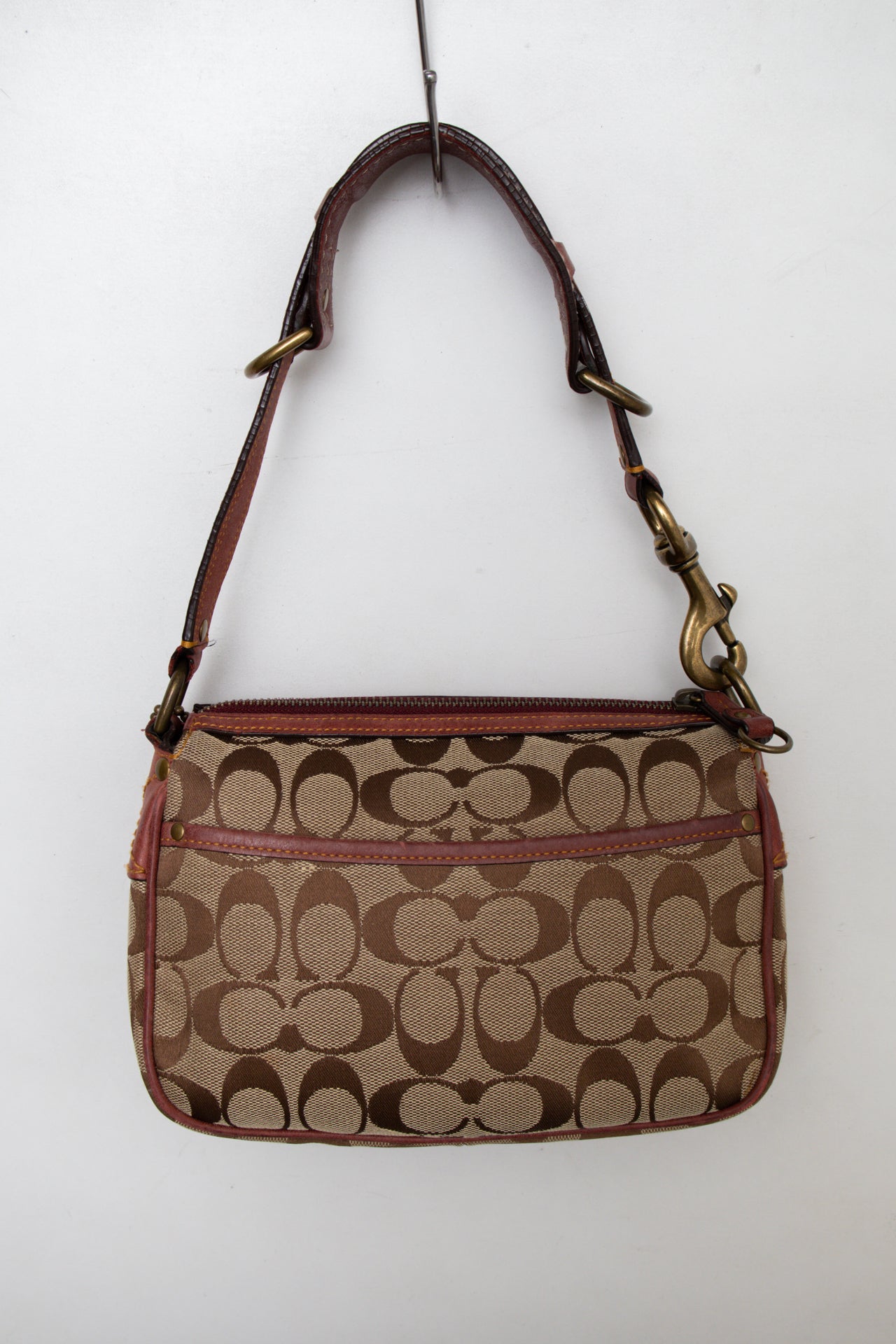 #188 Coach Shoulder Bag Brown | c. 196 | Size