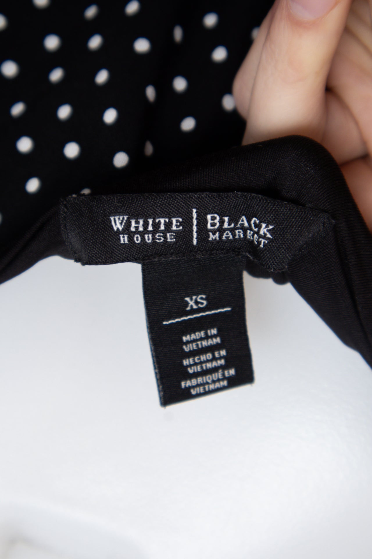 #124 White House Black Market Camisole Top Black | c. | Size 6