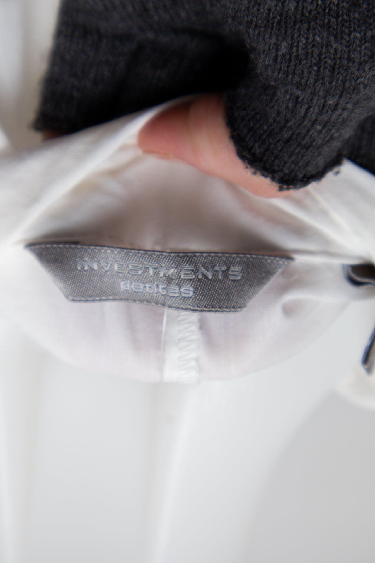 #96 Investments Petites T-shirt White | c. 191 | Size 12