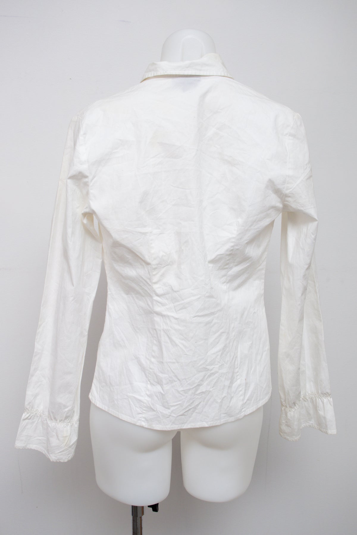 #045 Dstudio Long Sleeve White | c. 209 | Size 8