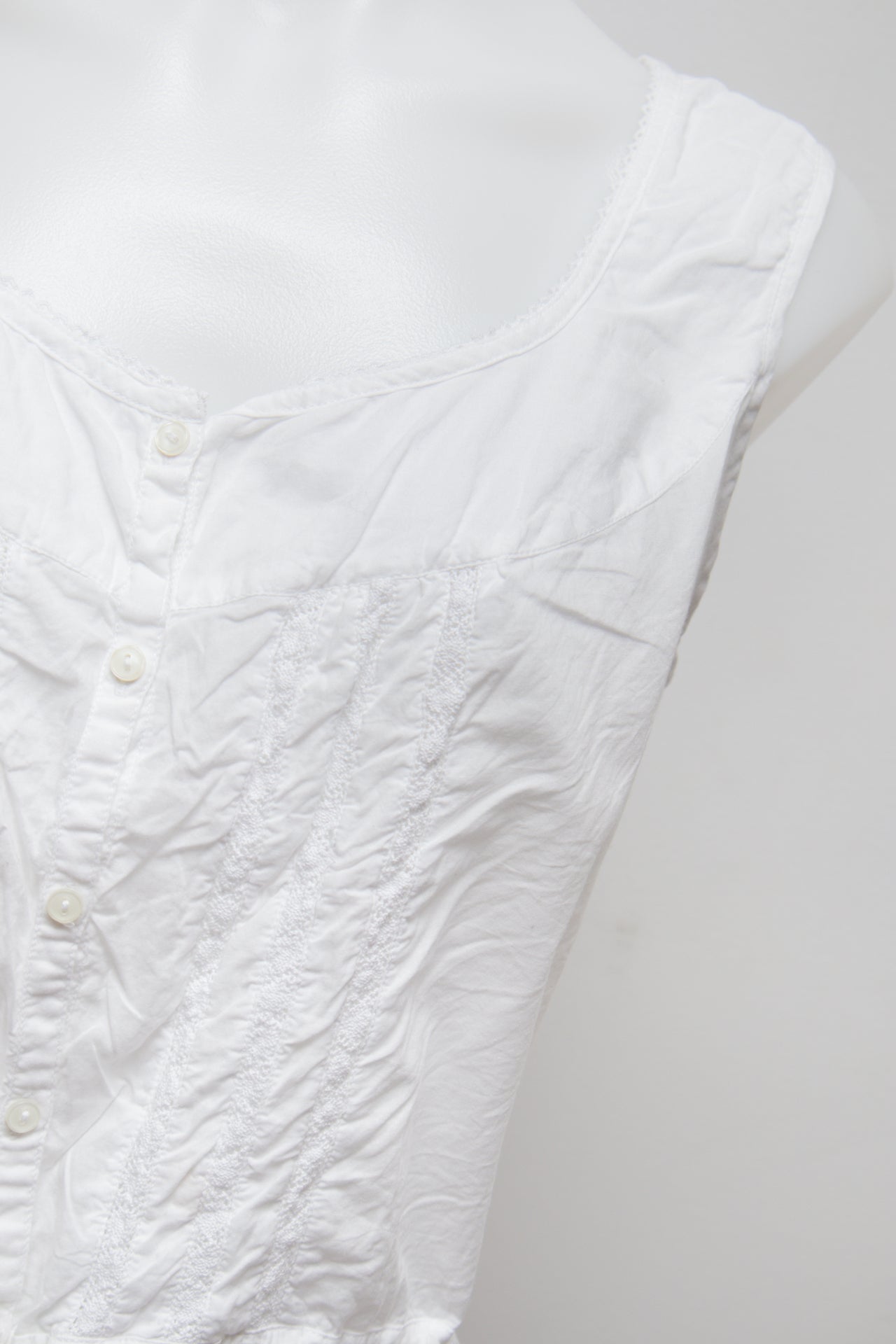 #94 St. John's Bay Cami Top White | c. 191 | Size 16
