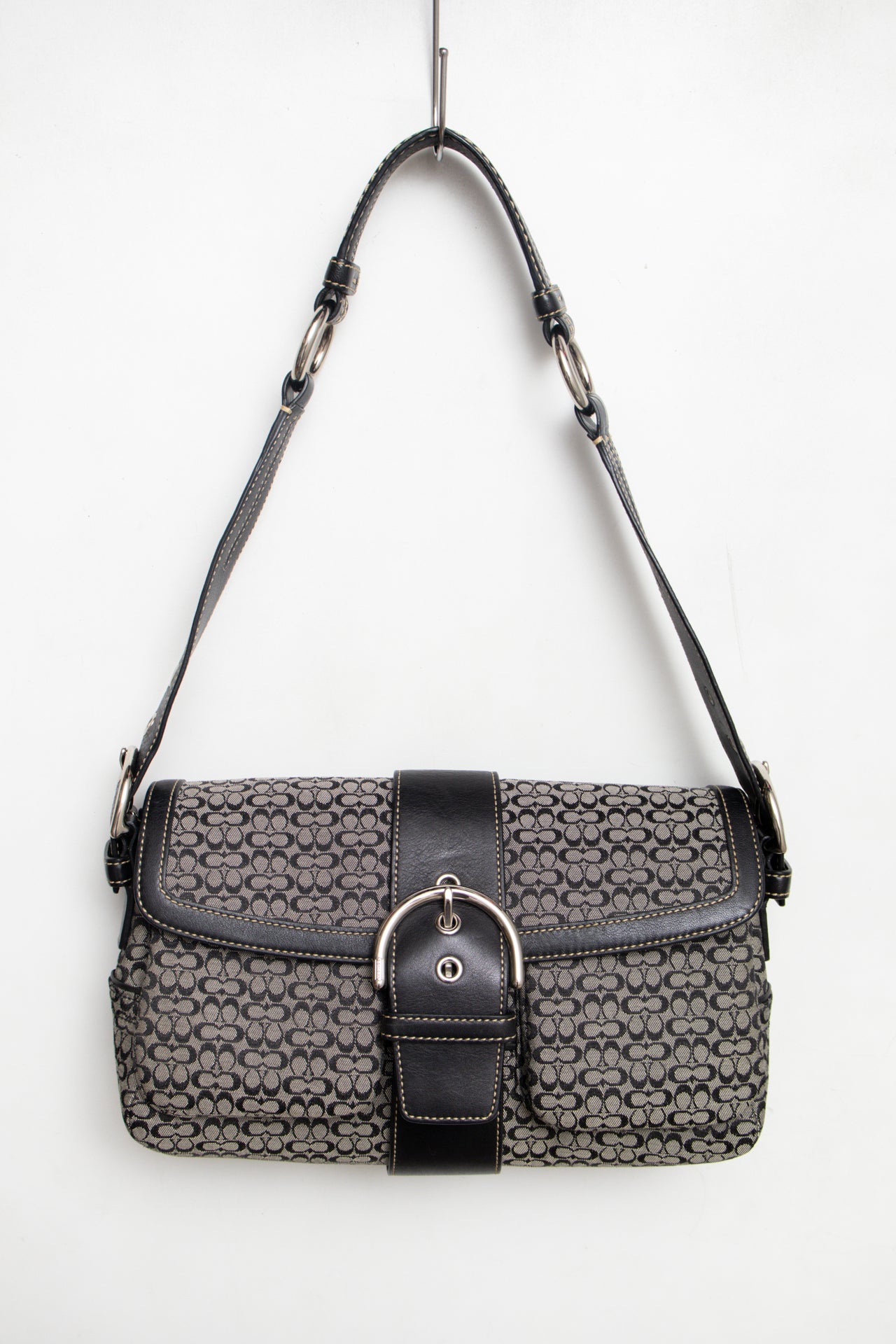 # Coach Shoulder Bag Black | c. | Size