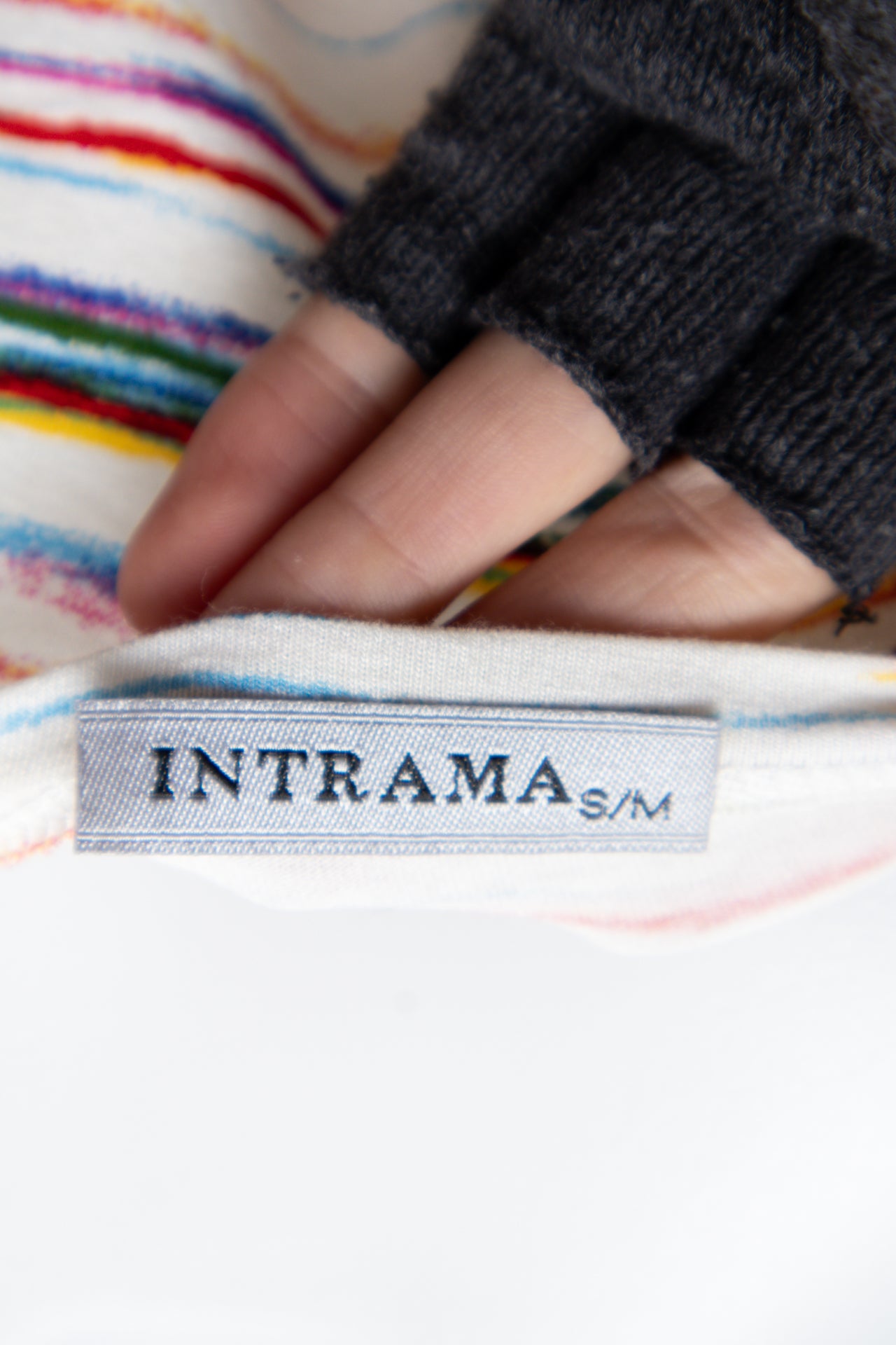 #46 Intrama S/m T-shirt White | c. 192 | Size 8