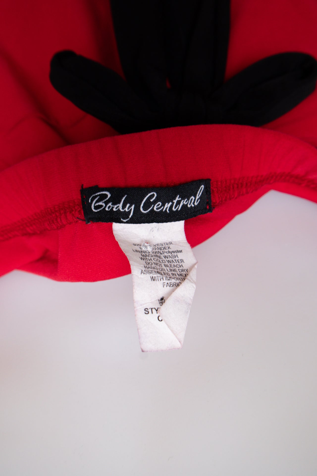 #003 Body Central Mini Skirt Red | c. 203 | Size 8