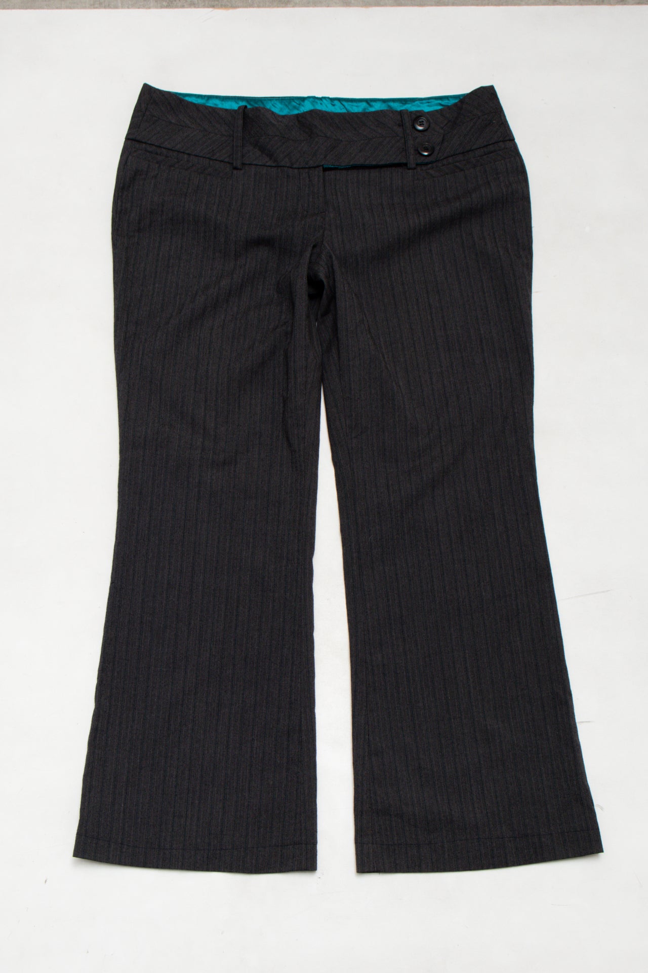 #122 Dynamite Pants Charcoal Gray | c. 174 | Size 16