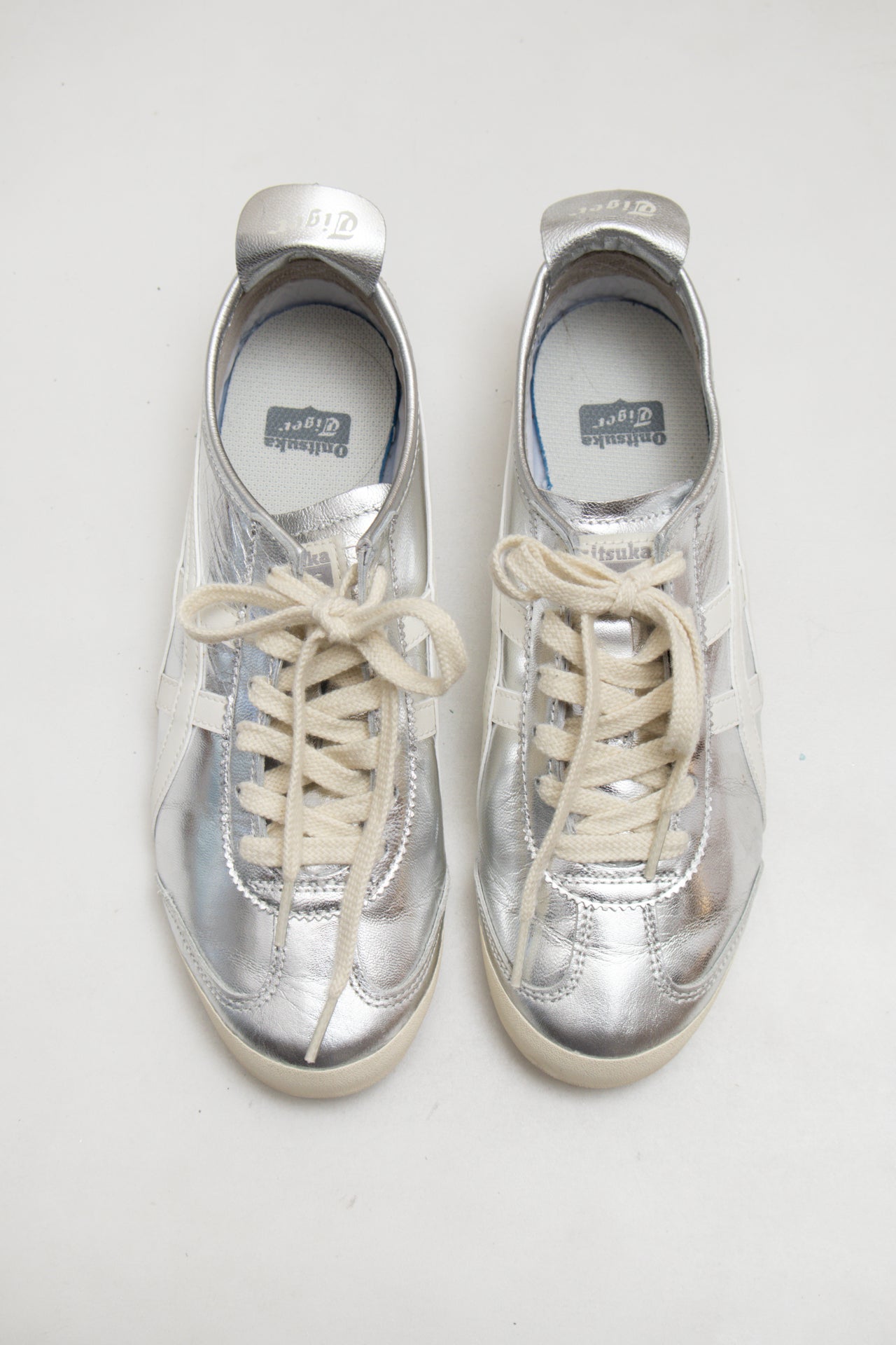 #178 Onitsuka Tiger Sneakers Silver | c. 173 | Size AU8.5