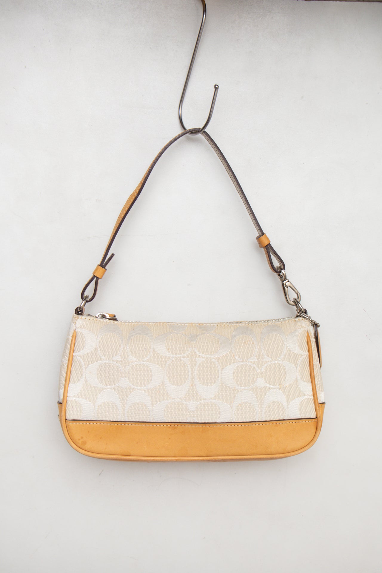 #182 Coach White Monogram Demi Bag | c. 176
