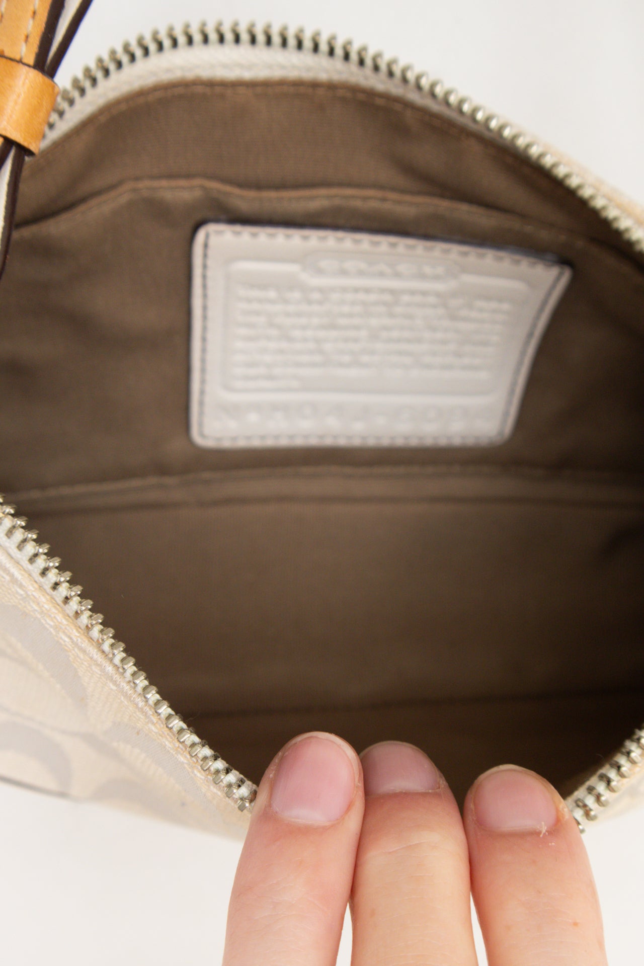 #182 Coach White Monogram Demi Bag | c. 176