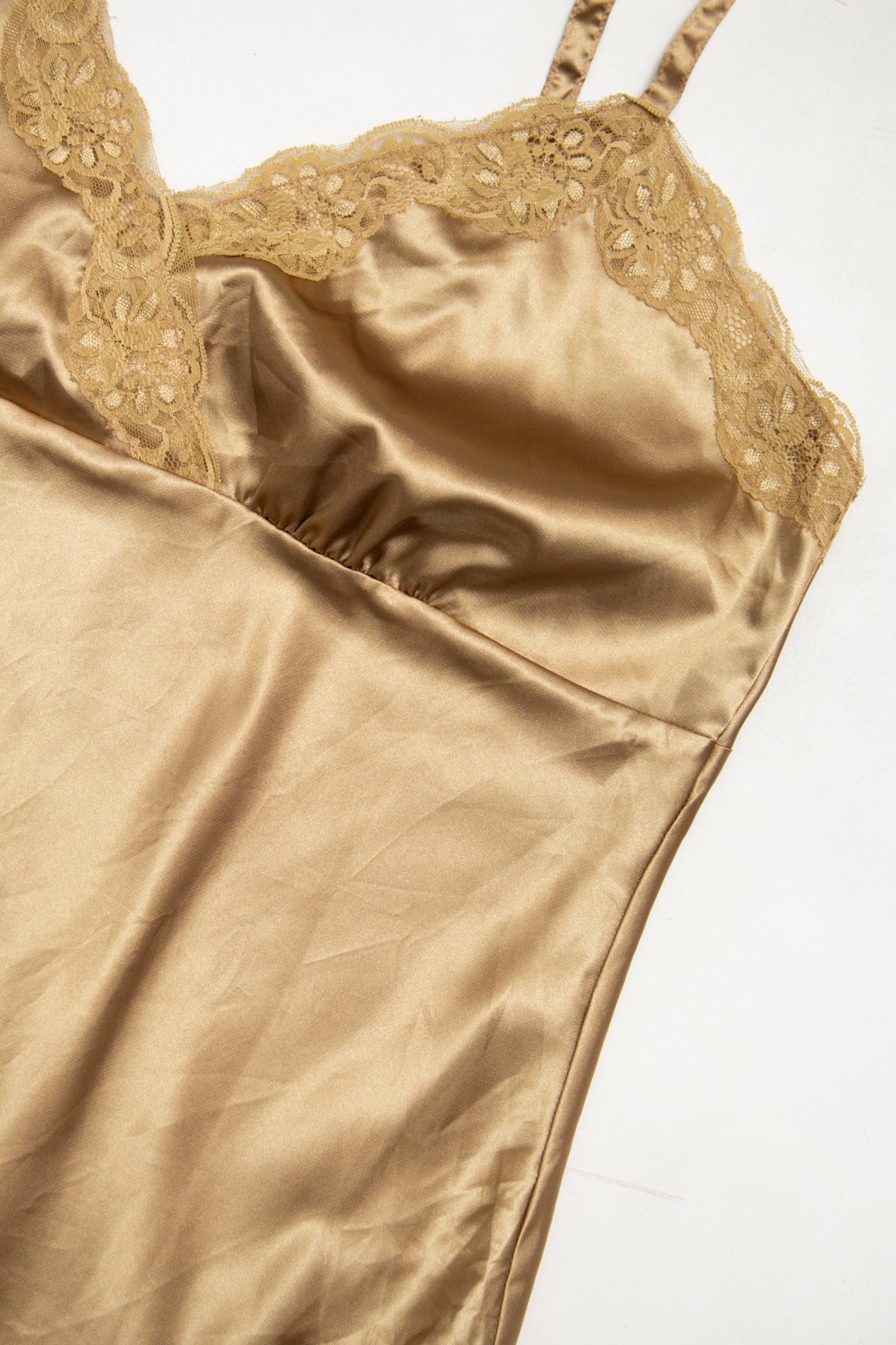 #47 Gloria Vanderbilt Cami / Camisole Top Gold | c. | Size 12
