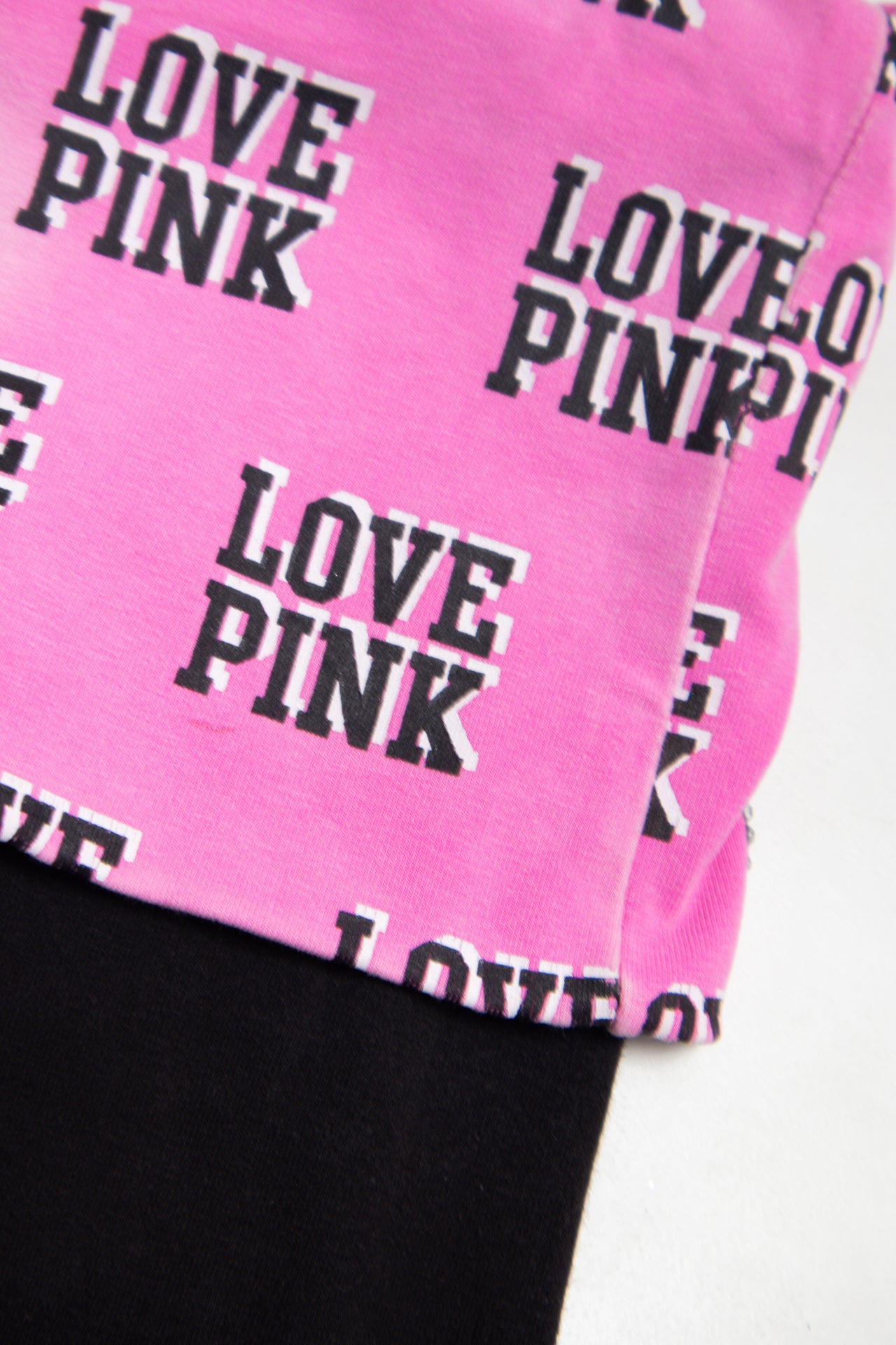 #70 Pink Victoria’s Secret Pants Black | c. 176 | Size 8/10