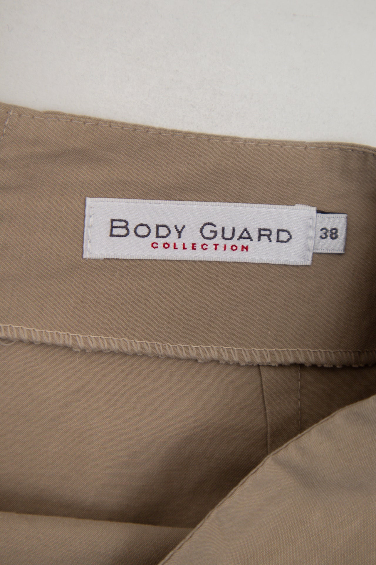 #69 Body Guard Collection Skirt Beige | c. 173 | Size 6