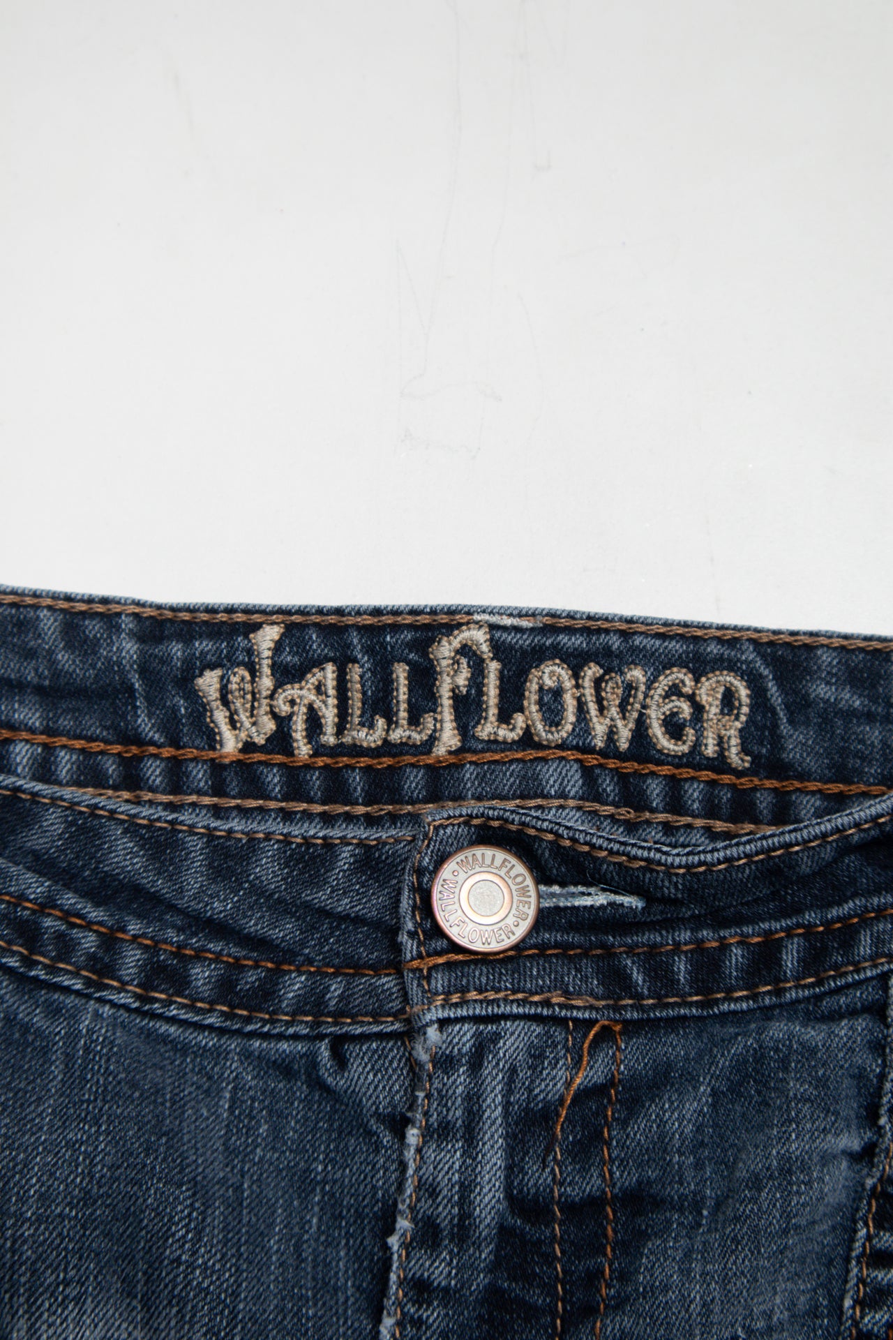 #179 Wallflower Denim Shorts Blue | c. 175 | Size 16