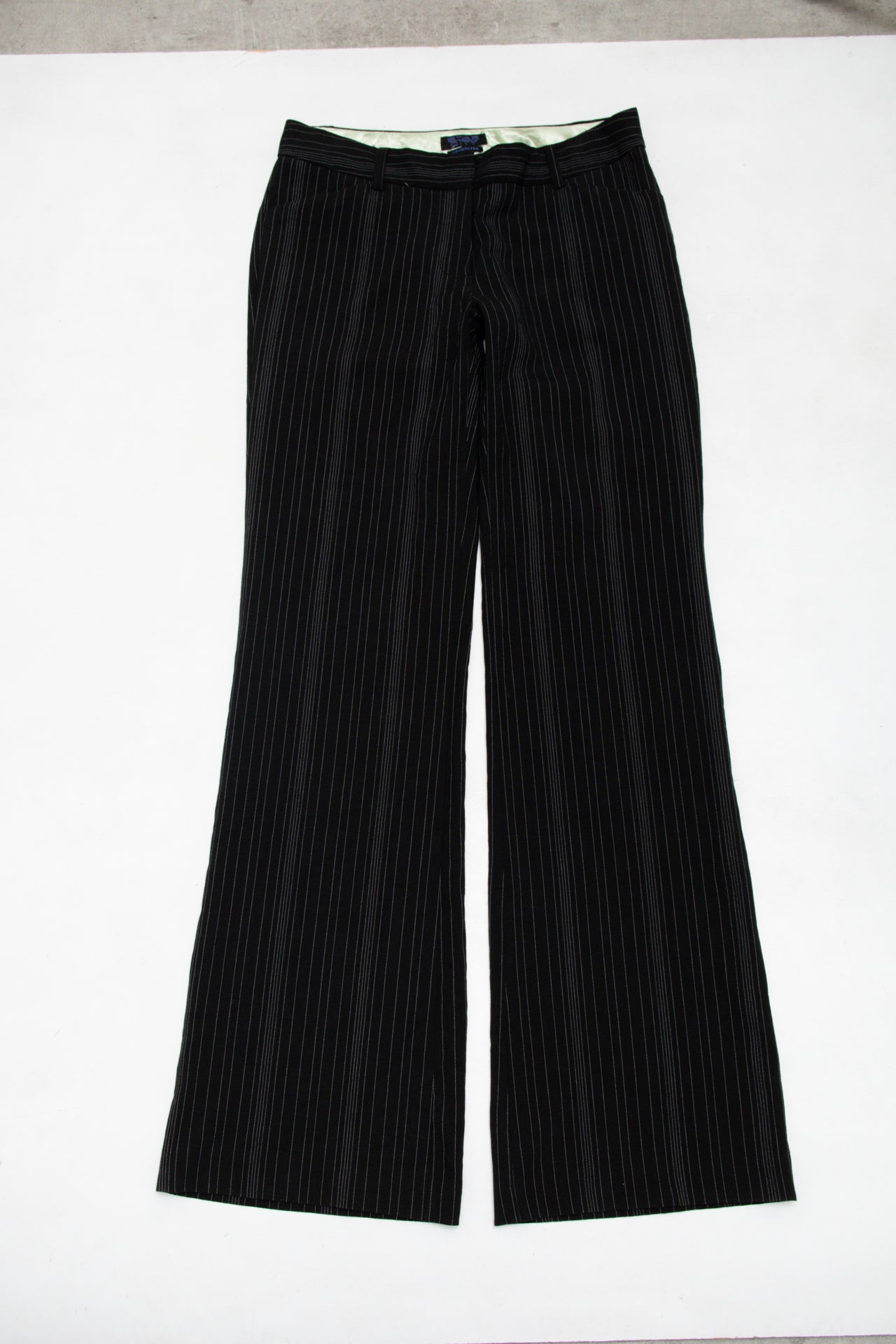 #97 Star City Pinstripe Wide-leg Dress Pants Black | c. 173 | Size 6