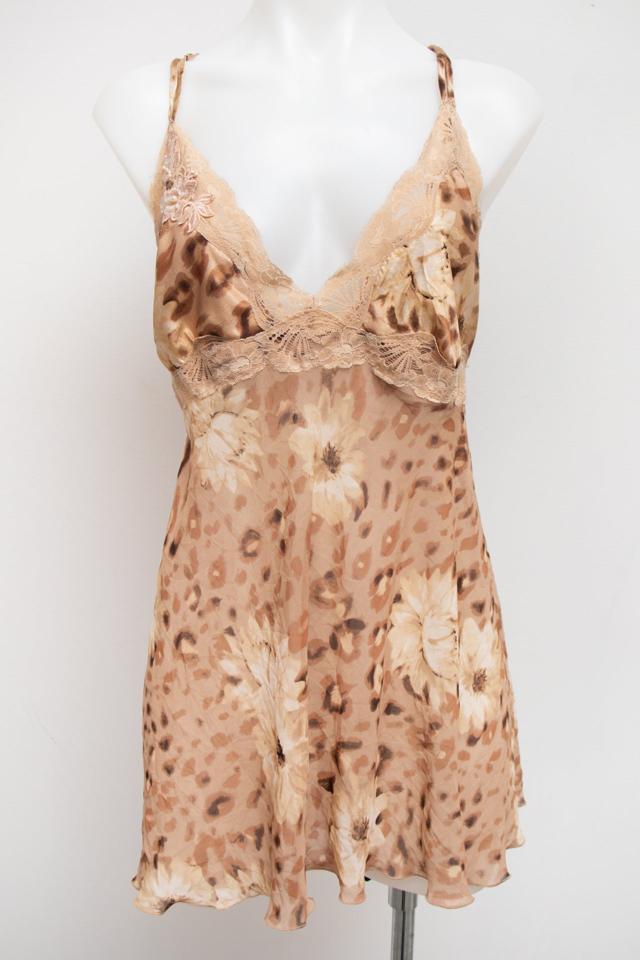 #174 California Dynasty Camisole Beige | c. 176 | Size 12