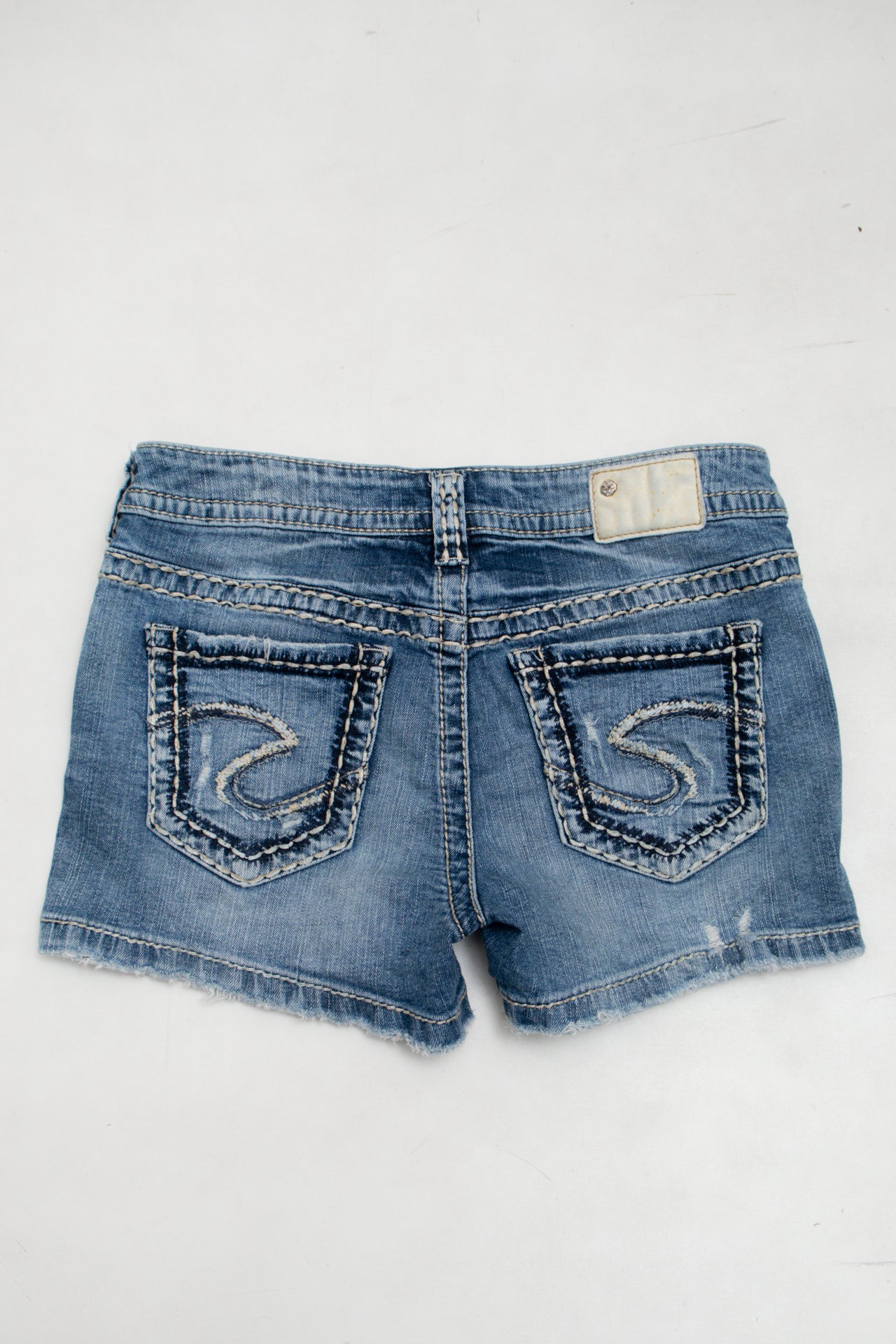 #146 Silver Jeans Co. Denim Shorts Blue | c. 173 | Size 6