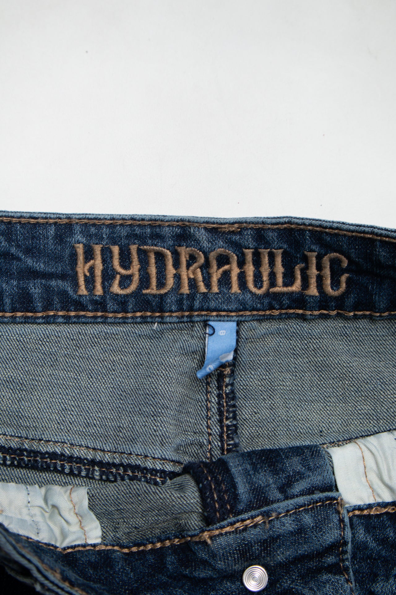 #216 Hydraulic Skirt Blue | c. | Size 8