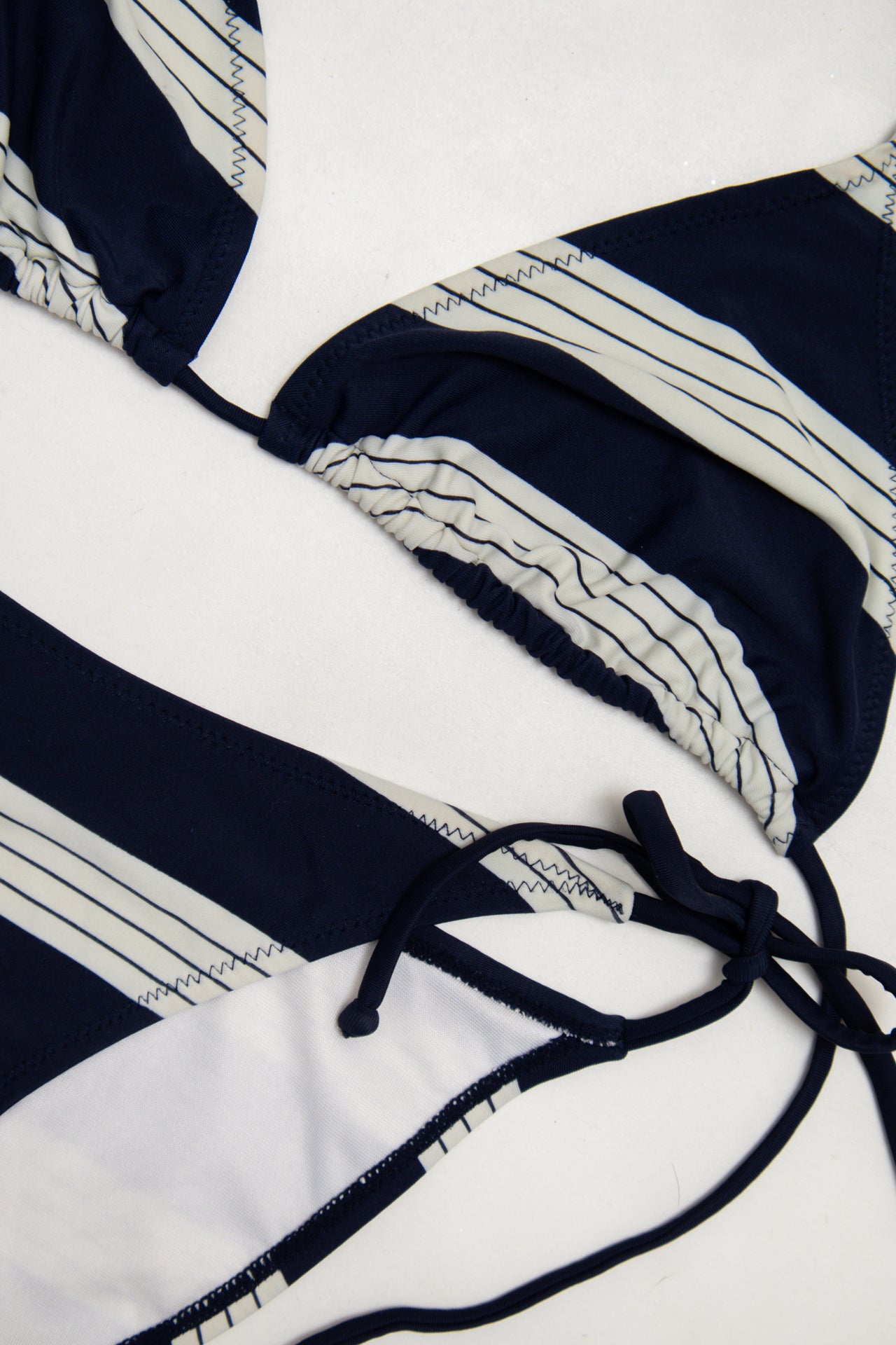 #210 Bikini Set Navy | c. 173 | Size