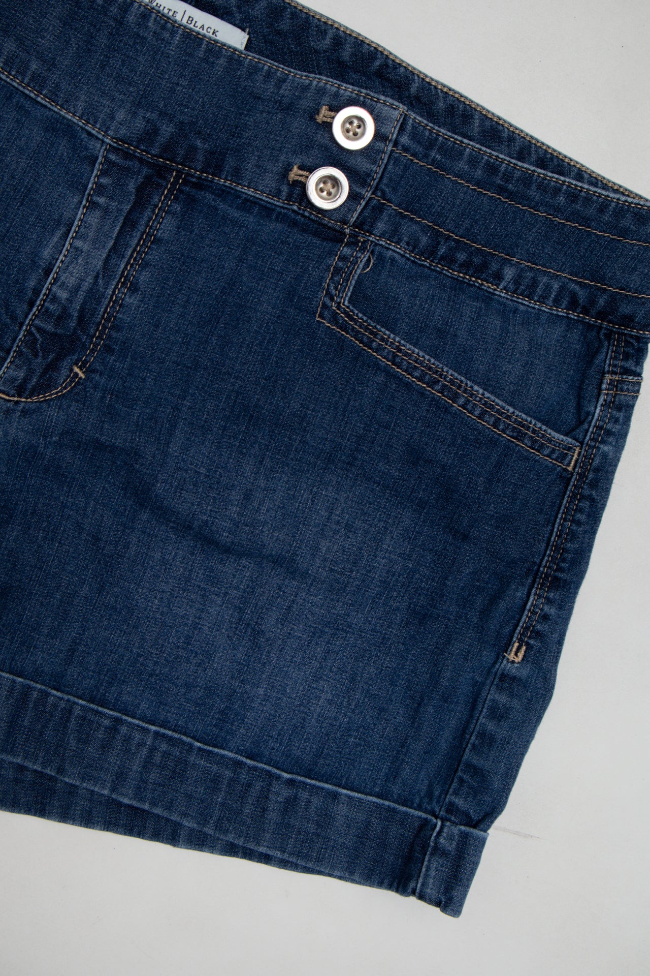 #145 White House Black Market Denim Shorts Blue | c. 173 | Size 14