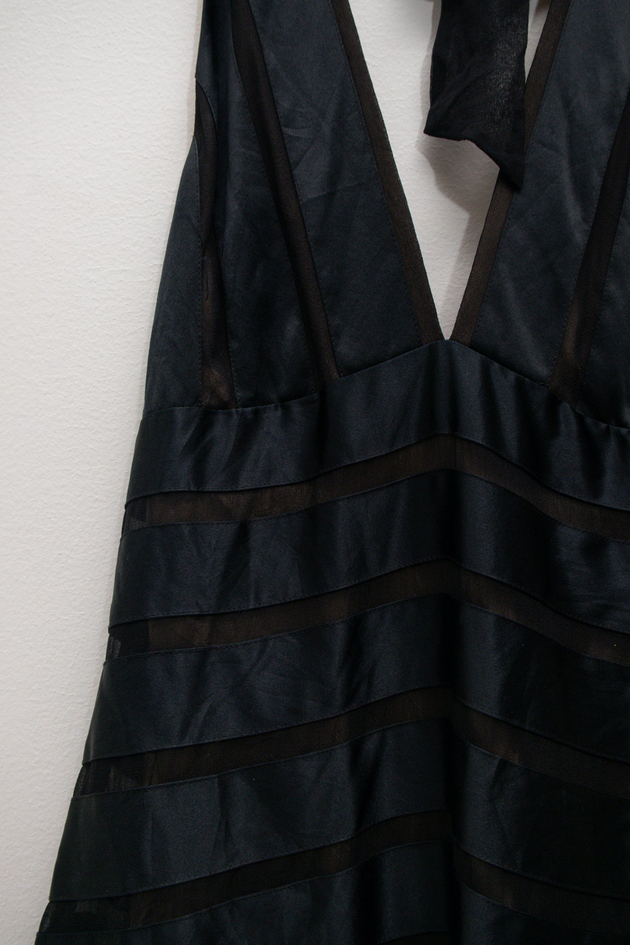 #203 Bcbgmaxazria Halter Evening Dress Black | c. 173 | Size 8