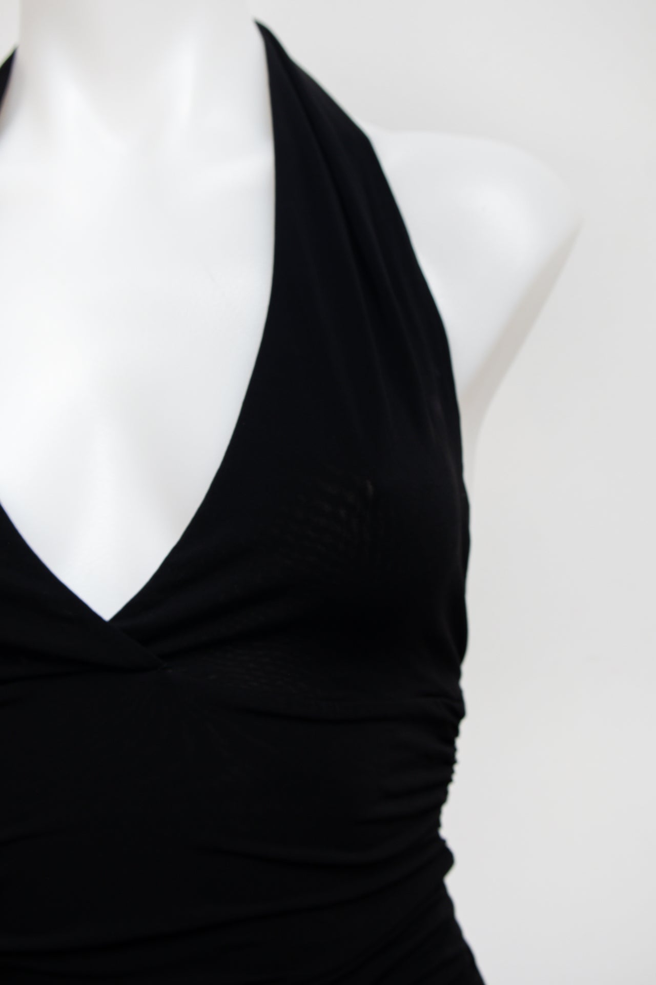 #166 Bcbgmaxazria Halter Top Black | c. 176 | Size 6