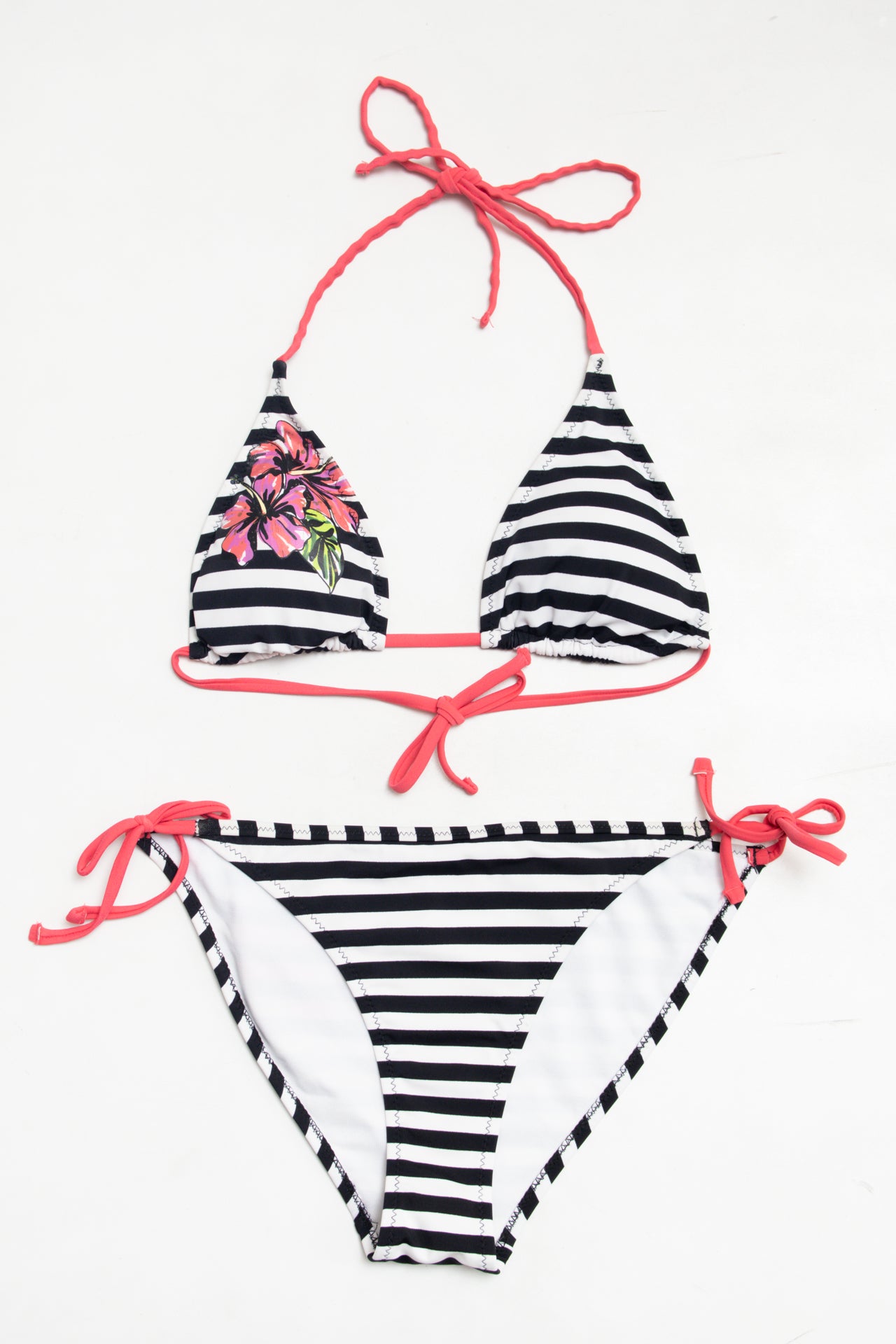 #99 Bikini Black | c. 176 | Size 10