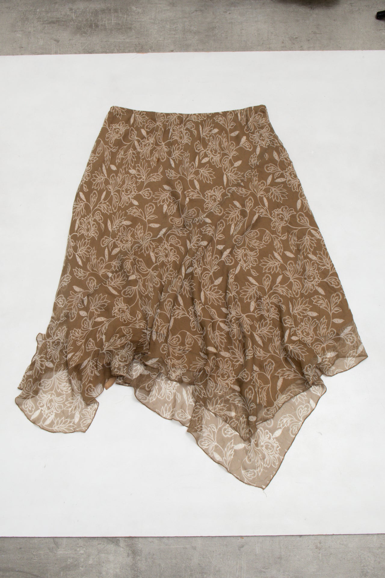 #156 Signature By Robbie Bee Skirt Brown | c. 173 | Size 14