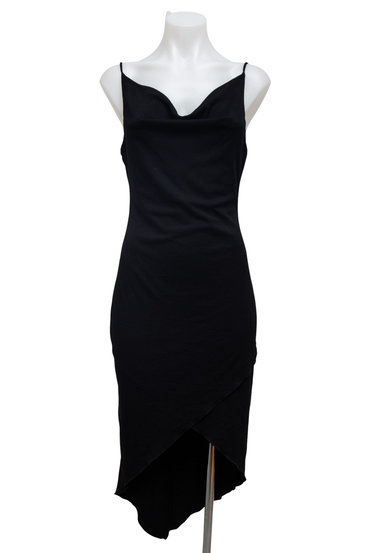 #103 City Triangles Black | c. 175 | Size 10