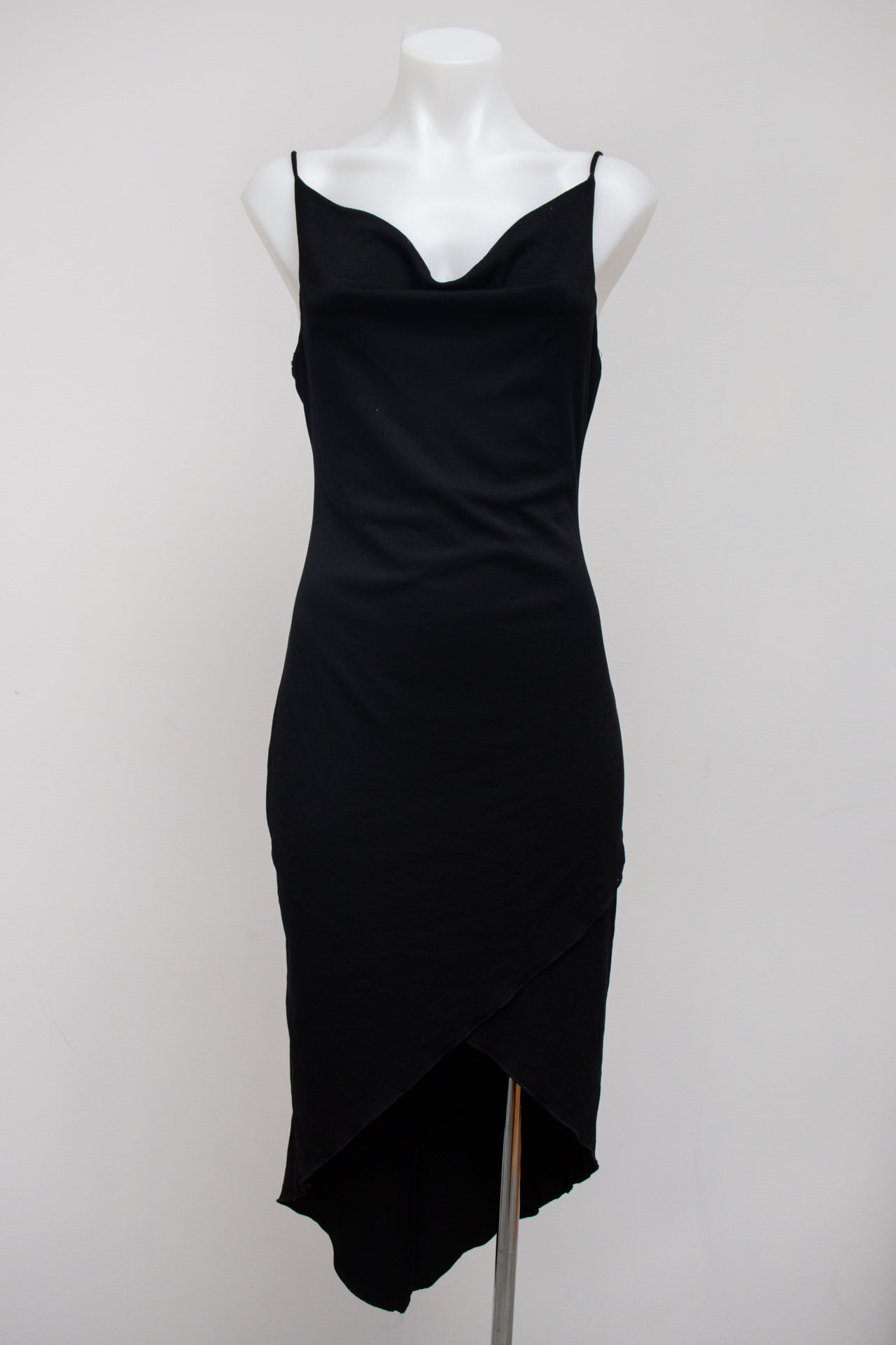 #103 City Triangles Black | c. 175 | Size 10