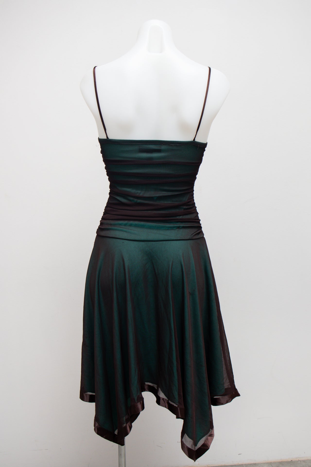 #74 City Triangles Green | c. 176 | Size 8