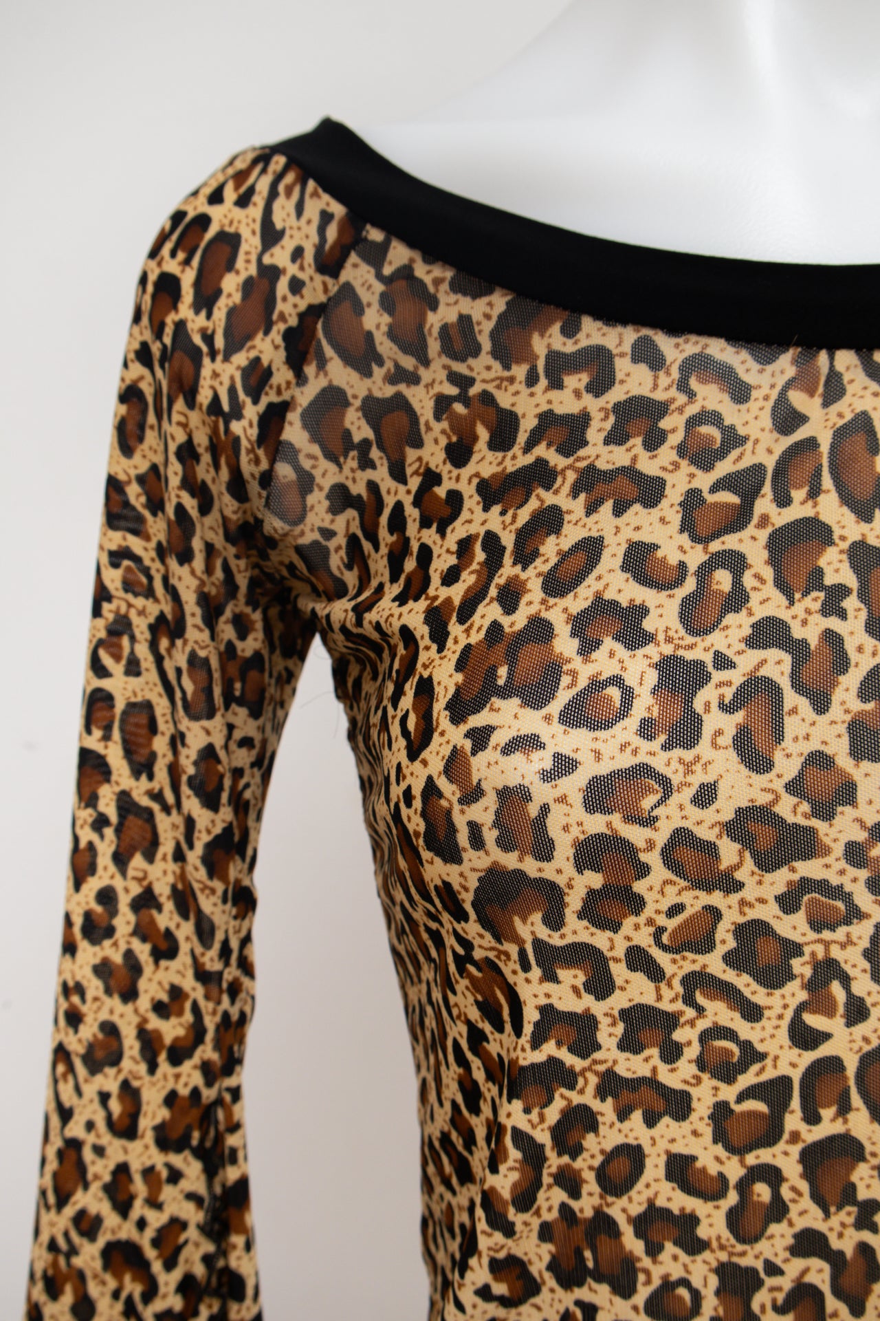 # T-shirt Brown | c. 176 | Size 8/10