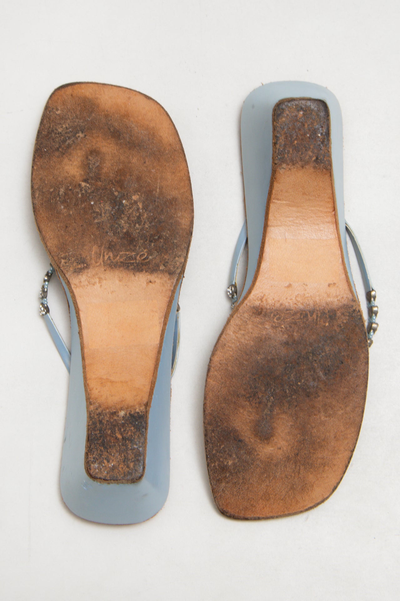 #194 Yuze Sandals Beige | c. 173 | Size AU8