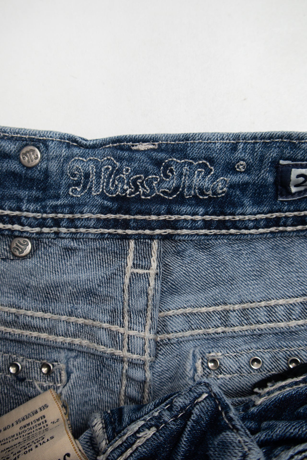 #181 Miss Me Denim Shorts Blue | c. 175 | Size 8