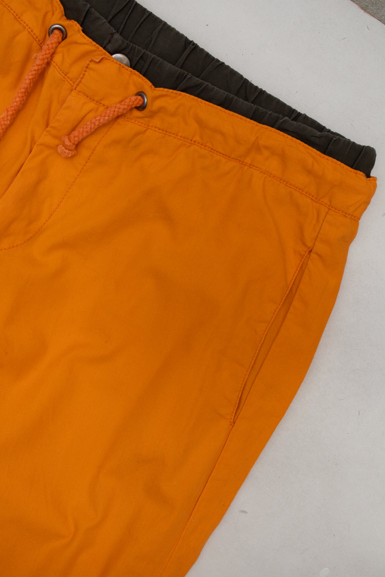 #108 Drawstring Pants Orange | c. 173 | Size 6