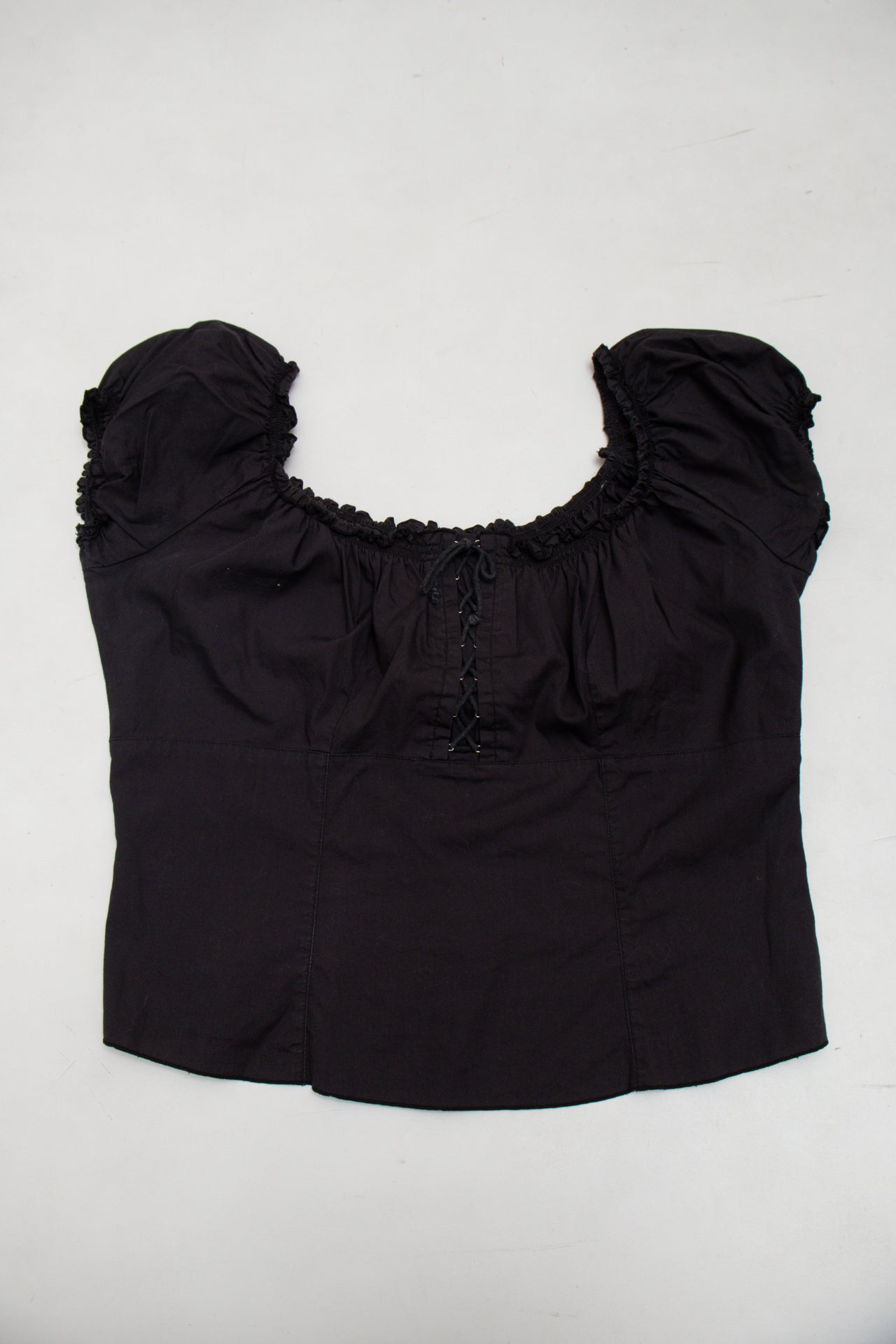 #128 Jenniffer Short-sleeve Peasant Crop Top Black | c. 173 | Size 12
