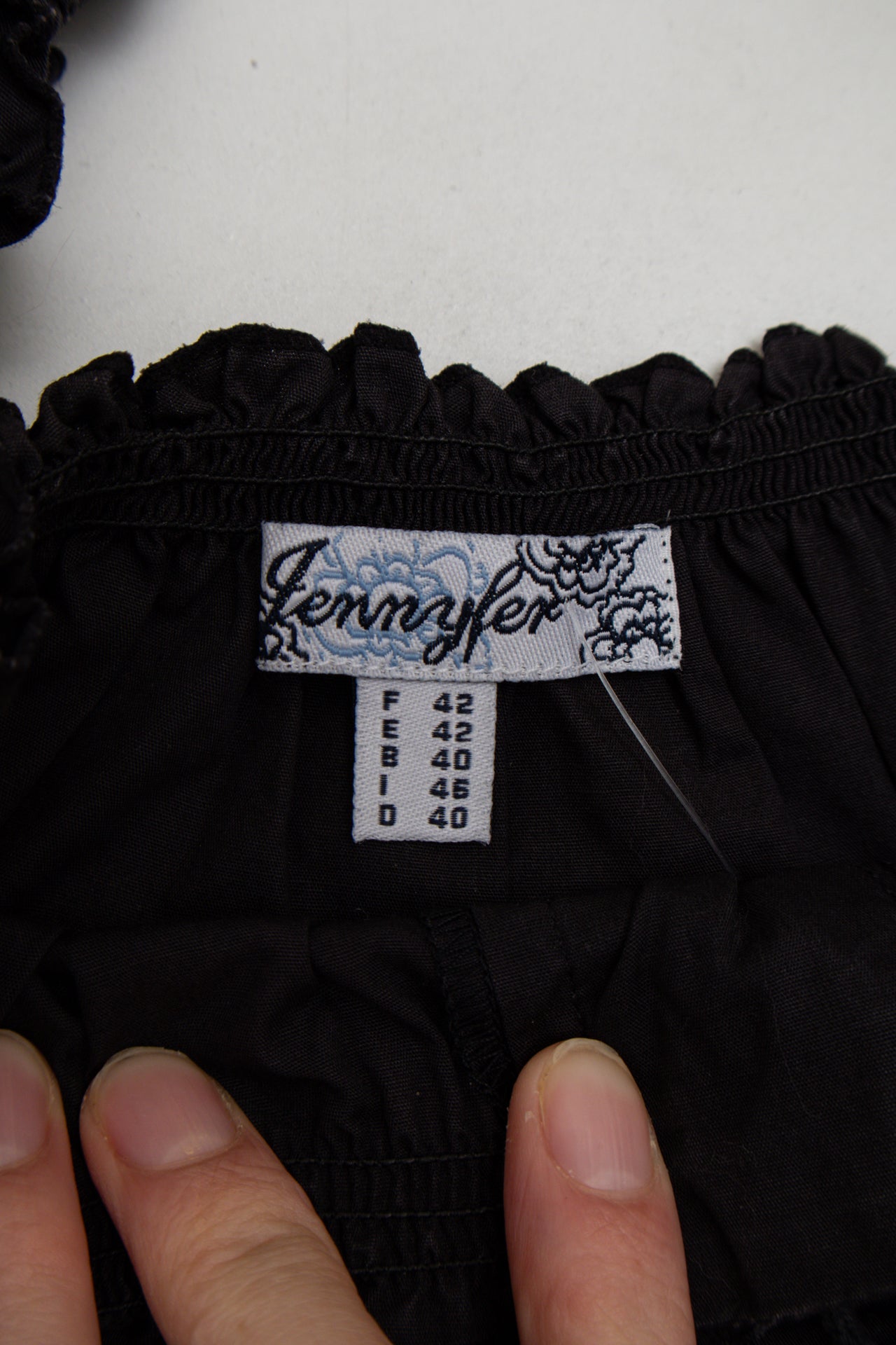 #128 Jenniffer Short-sleeve Peasant Crop Top Black | c. 173 | Size 12