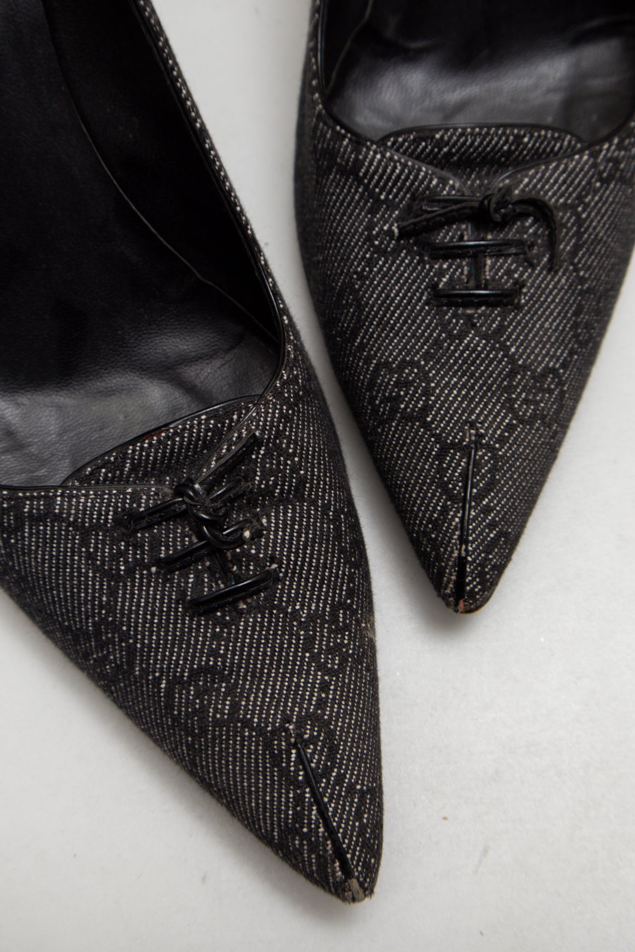 #180 Heels / Pumps Black | c. 173 | Size AU8.5