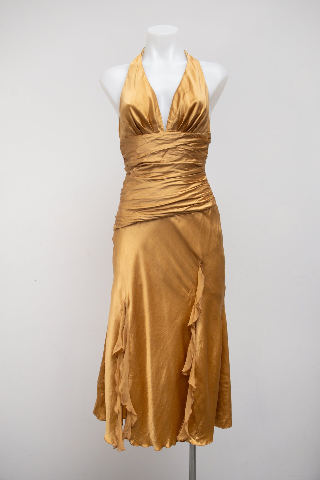 #107 Caché Gold | c. 175 | Size 6