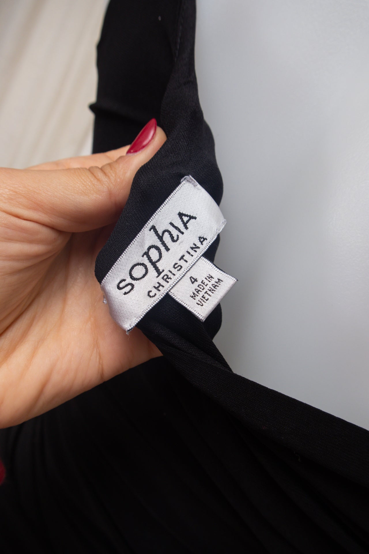 #93 Sophia Christina Black | c. 175 | Size 8