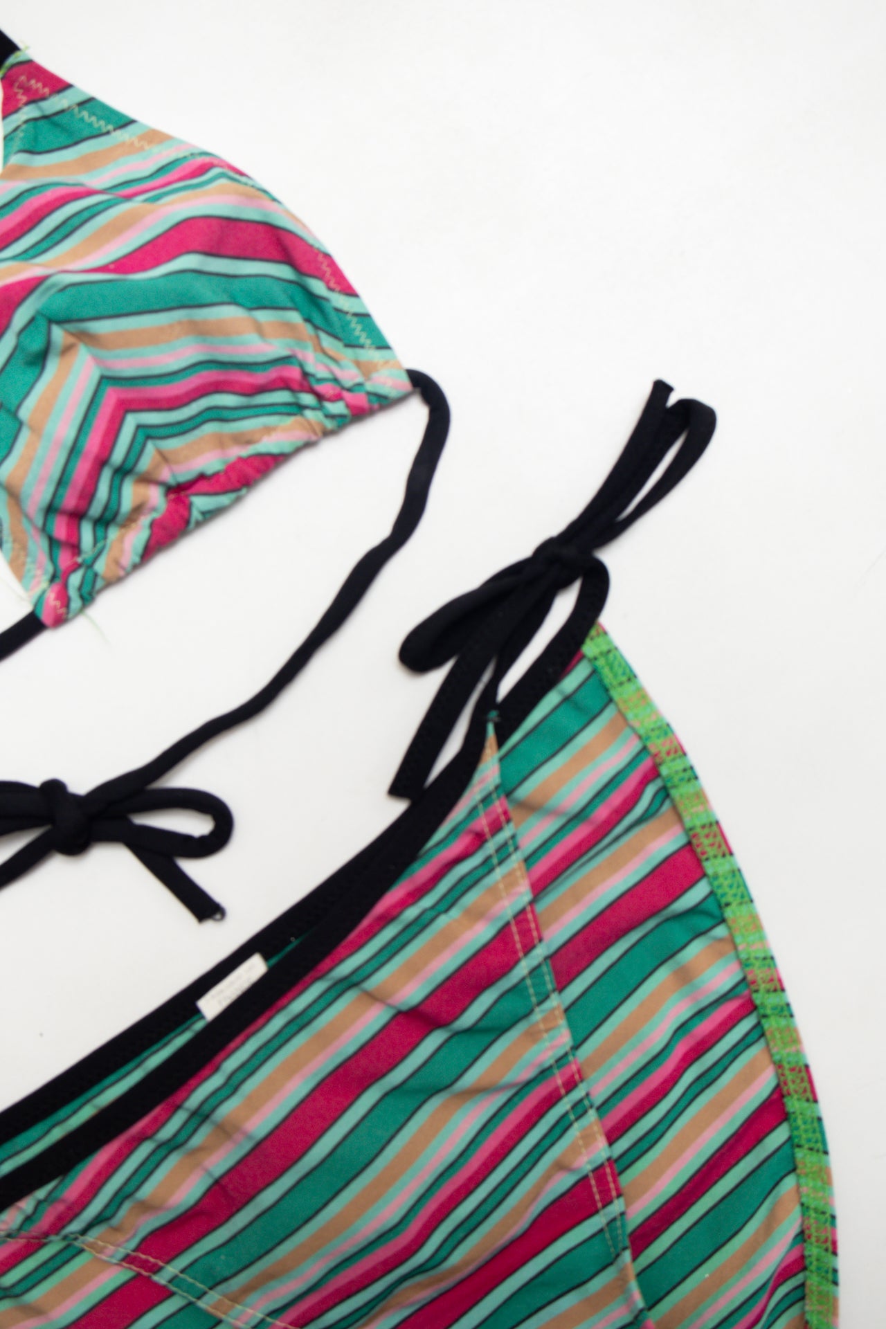 #100 Bikini Green | c. 176 | Size 8/10