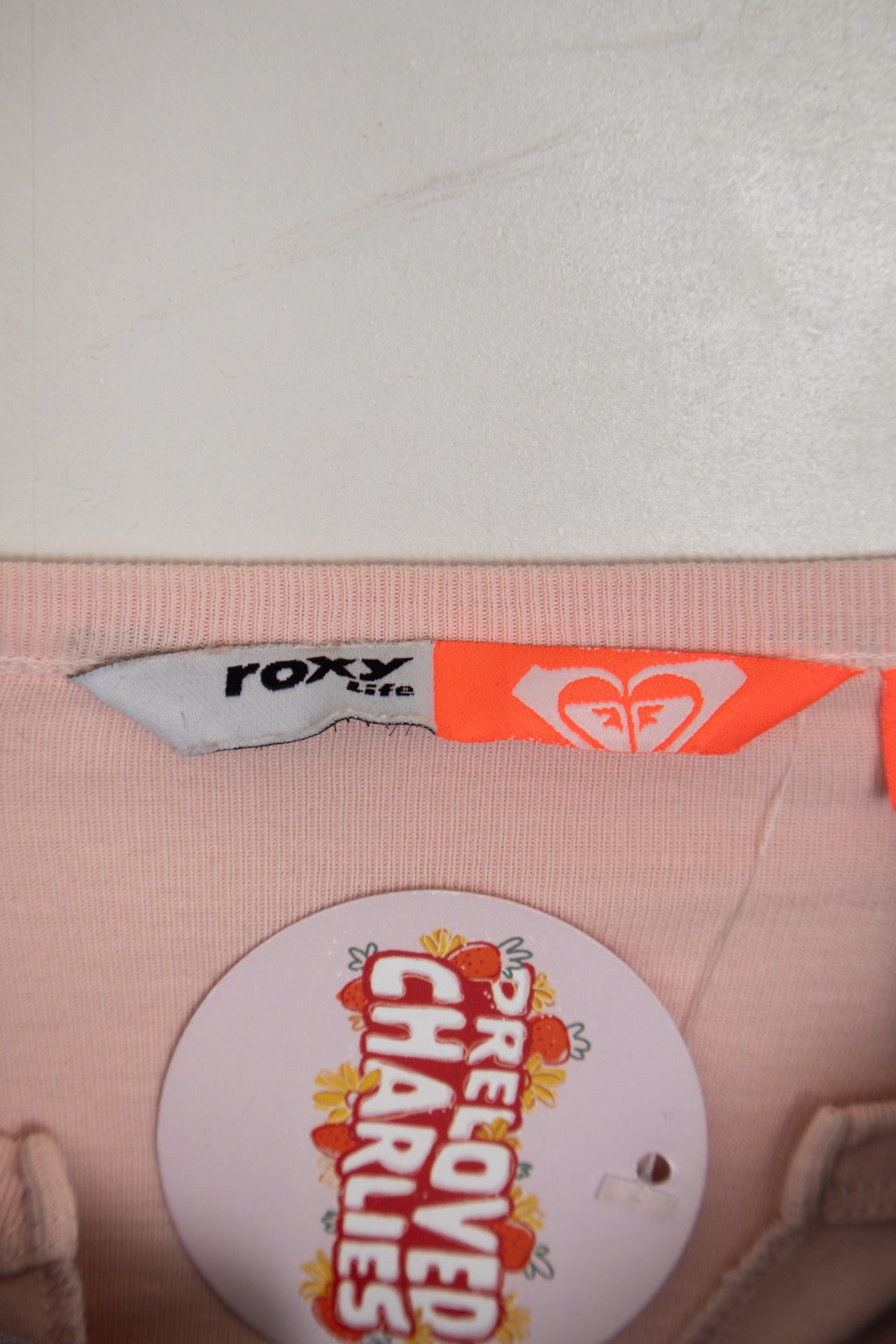 #127 Roxy Sleeveless Graphic T-shirt Pink | c. 173 | Size 6