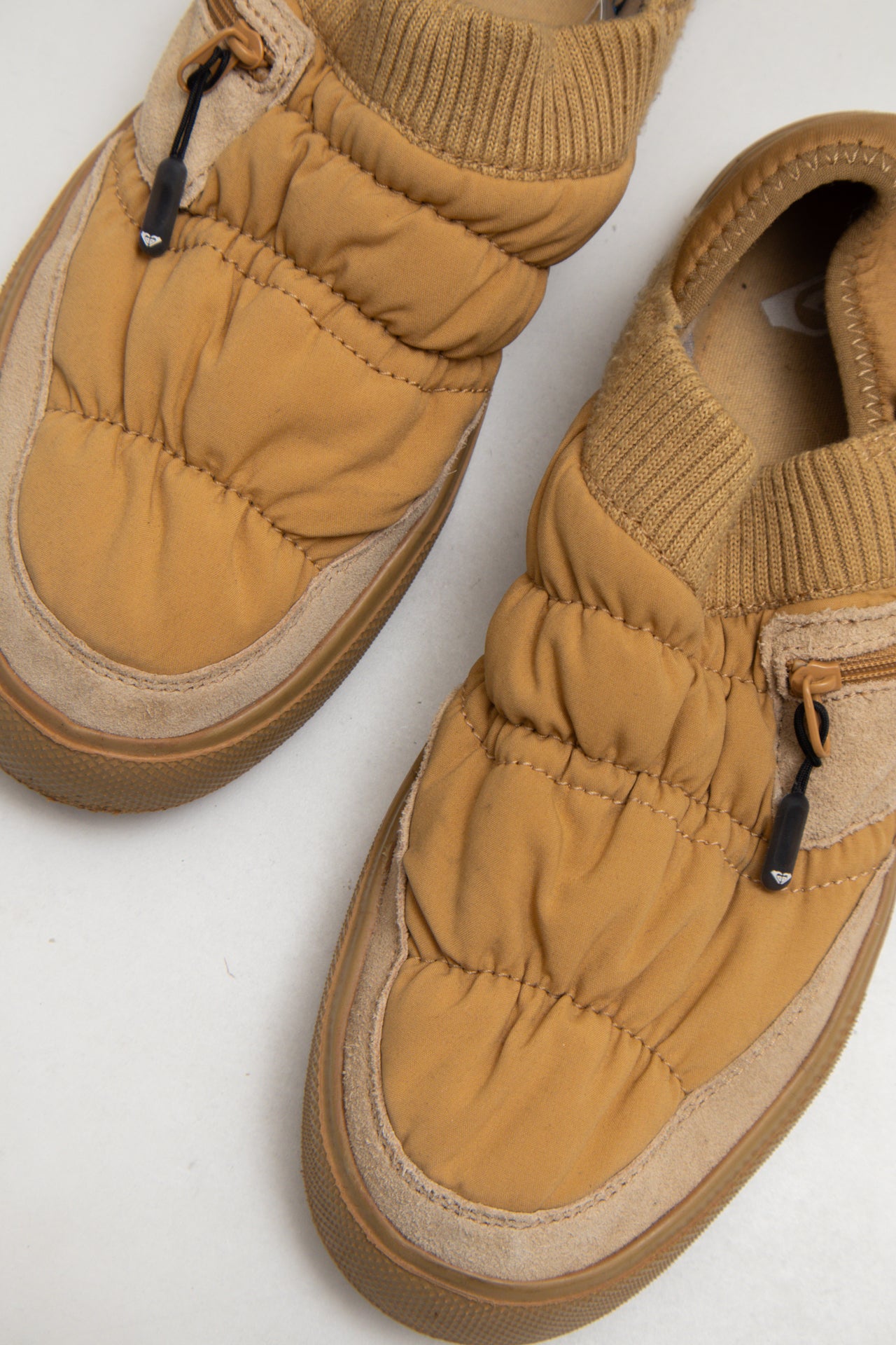 #188 Roxy Shoes Brown | c. 173 | Size AU8