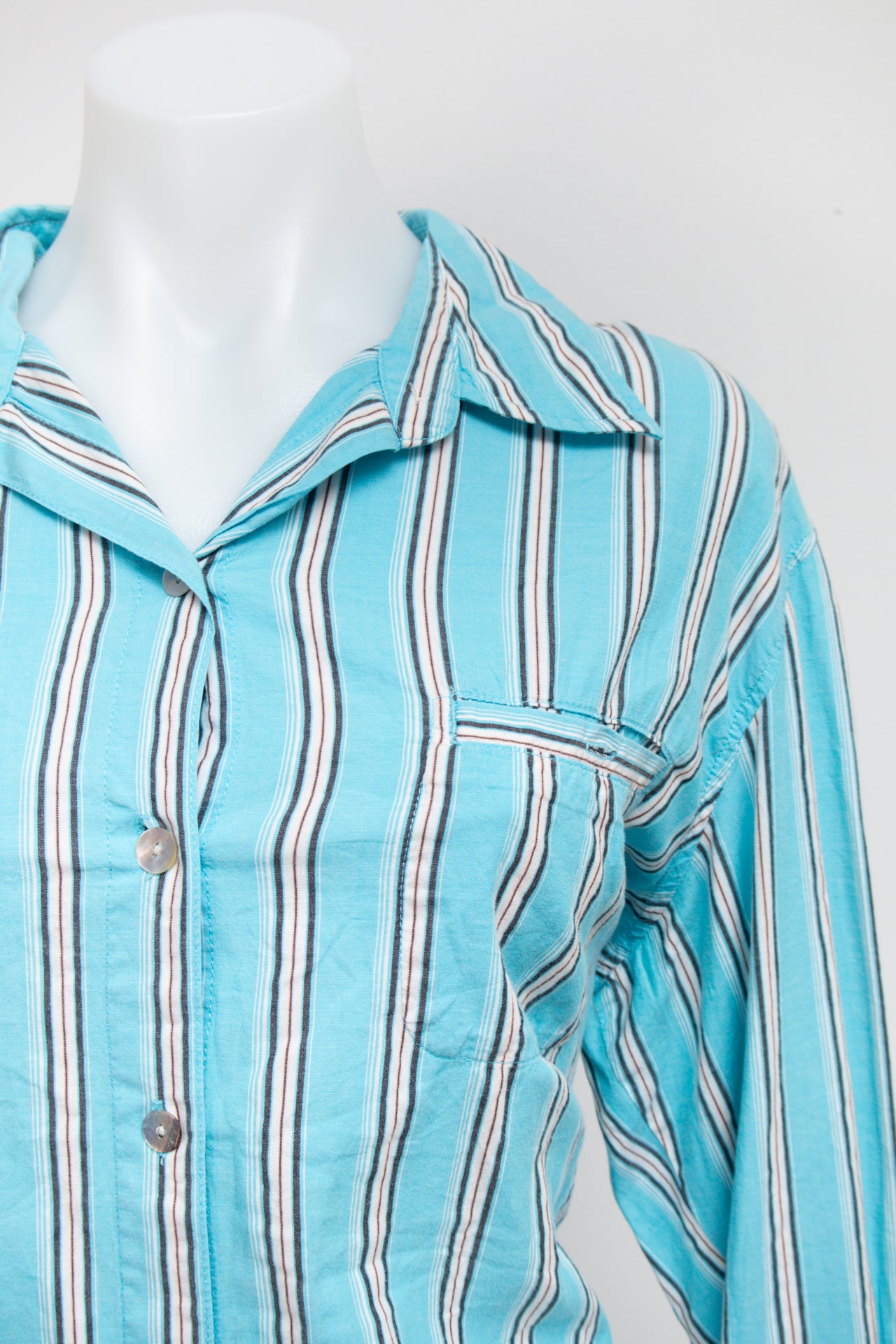 #114 Chico's T-shirt Blue | c. 176 | Size 10