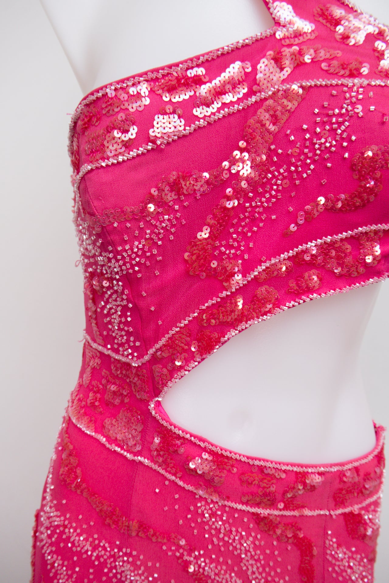 #100 Pink | c. 175 | Size 8